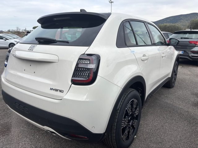 Fiat 600 Hybrid 145 CV DCT MHEV Icon - foto 4 di 4