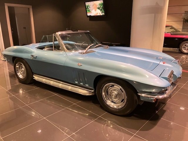 Chevrolet Corvette CORVETTE CABRIO, del 1966, 88.809 km, in vendita a Cassino (RM)