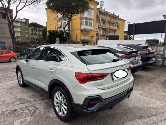 Audi Q3 35 TDI quattro S tronic Business plus - foto 3 di 12