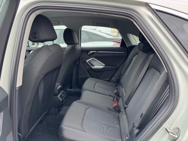 Audi Q3 35 TDI quattro S tronic Business plus usato a CASSINO