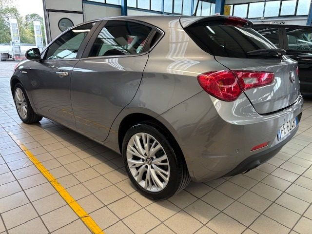 Alfa Romeo Giulietta 1.6 JTDm TCT 120 CV Super - foto 4 di 4