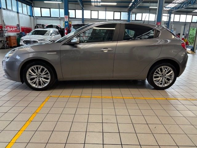 Alfa Romeo Giulietta 1.6 JTDm TCT 120 CV Super - foto 3 di 4
