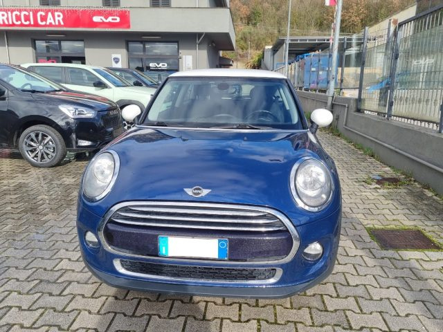 MINI Cooper D 1.5 Cooper D usato a CASSINO