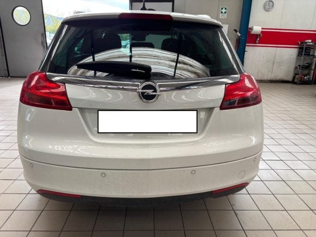 Opel Insignia 2.0 CDTI 160CV Sports Tourer Elective, del 2012, 221.235 km, in vendita a Cassino (RM)