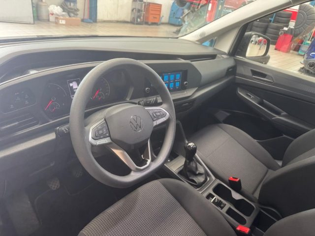 Volkswagen Caddy 2.0 TDI 102 CV Kombi Business usato a CASSINO
