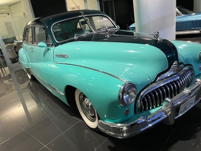Buick Roadmaster Buick 8 Super 8 Eight - foto 2 di 4