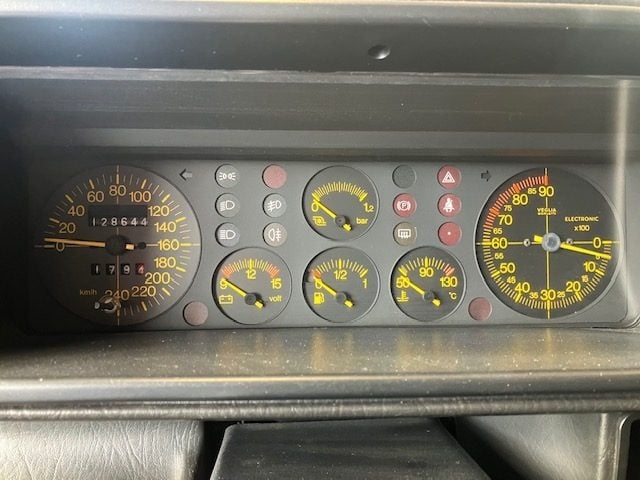 Lancia Delta 2.0i.e. turbo 16V HF integrale - foto 4 di 23