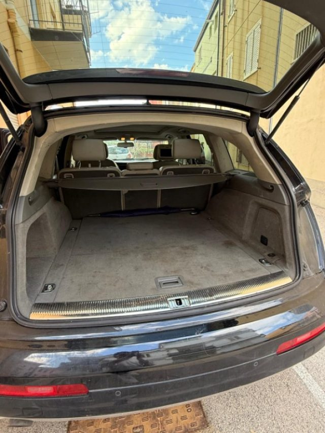 Audi Q7 3.0 V6 TDI 233CV quattro tiptronic - foto 4 di 4