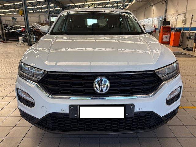 Volkswagen T-Roc 1.6 TDI SCR Business BlueMotion Technology usato a CASSINO
