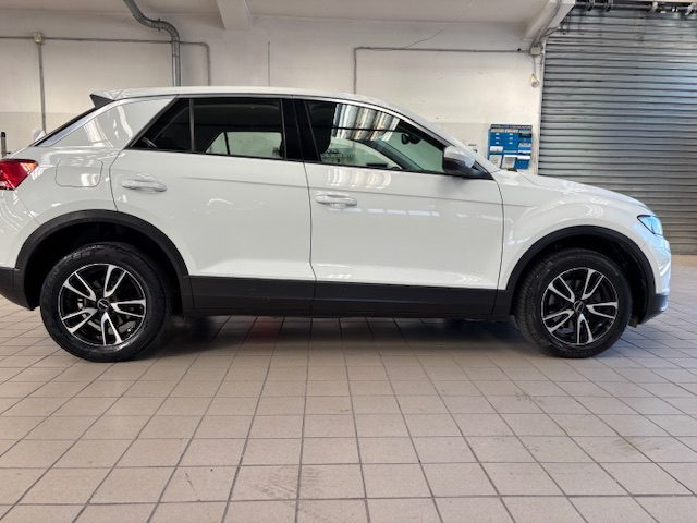 Volkswagen T-Roc 1.6 TDI SCR Business BlueMotion Technology - foto 4 di 4