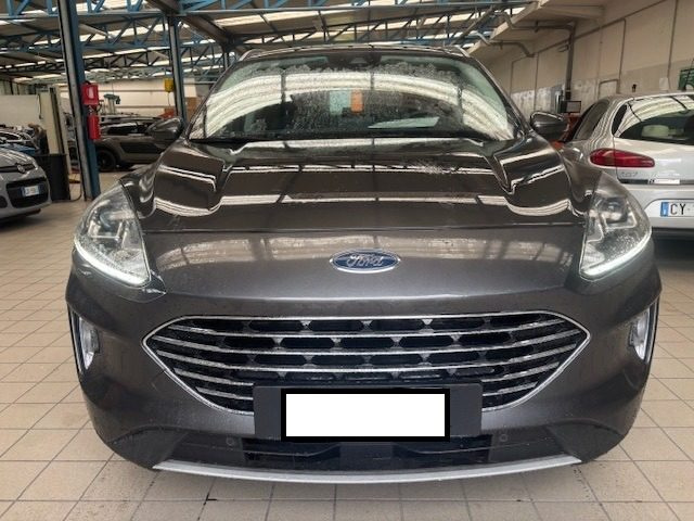 Ford Kuga 1.5 EcoBlue 120 CV 2WD Titanium, del 2020, 70.000 km, in vendita a Cassino (RM)