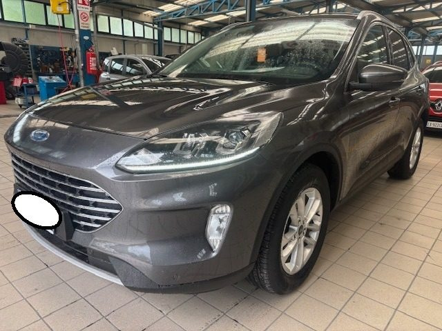 Ford Kuga 1.5 EcoBlue 120 CV 2WD Titanium - foto 2 di 4
