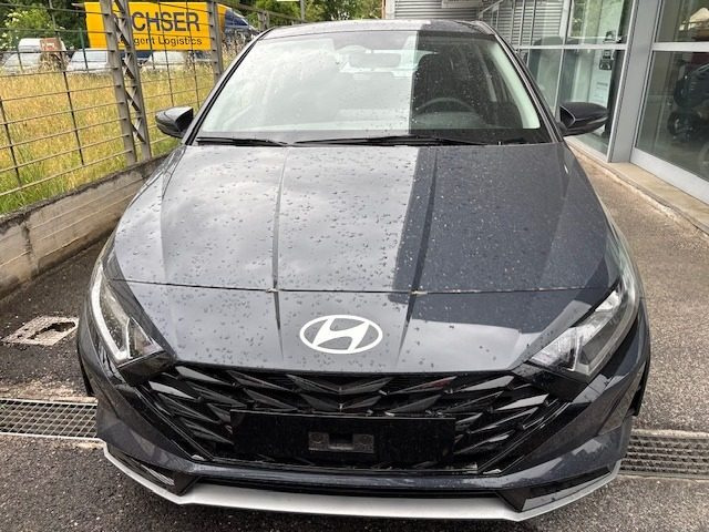 Hyundai i20 1.0 T-GDI 48V DCT Connectline KM0 usato a CASSINO