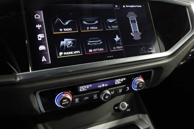 Audi Q3 SPB 35 TDI S tronic S line edition - foto 3 di 4