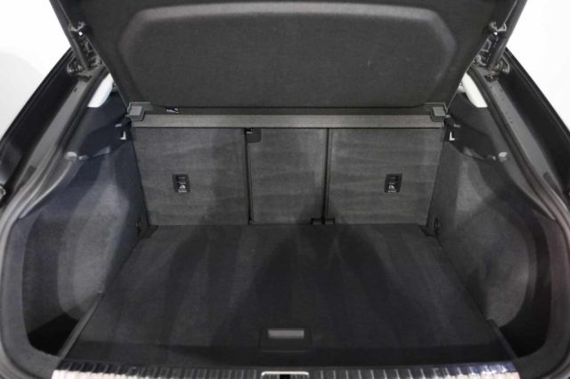 Audi Q3 SPB 35 TDI S tronic S line edition - foto 4 di 4