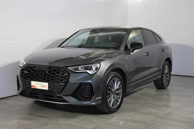 Audi Q3 40 TDI SPB quattro S tronic Identity Black - foto 2 di 4