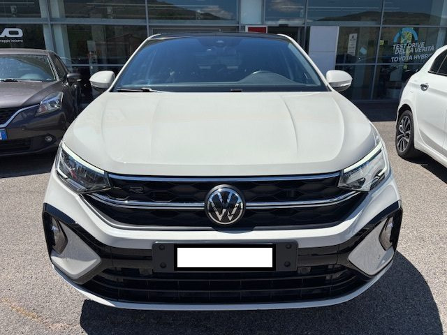 Volkswagen Taigo 1.0 TSI 110 CV R-Line usato a CASSINO