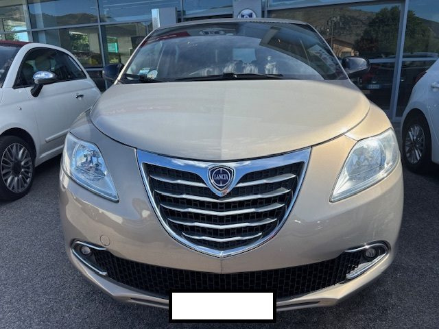 Lancia Ypsilon 1.2 69 CV 5 porte Gold usato a CASSINO