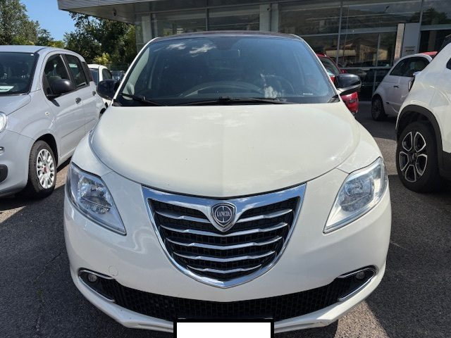 Lancia Ypsilon 1.3 MJT 16V 95 Platinum TETTO APRIBILE perfetta usato a CASSINO