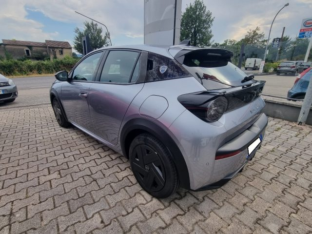 Lancia Ypsilon Hybrid e-DCT - foto 4 di 4