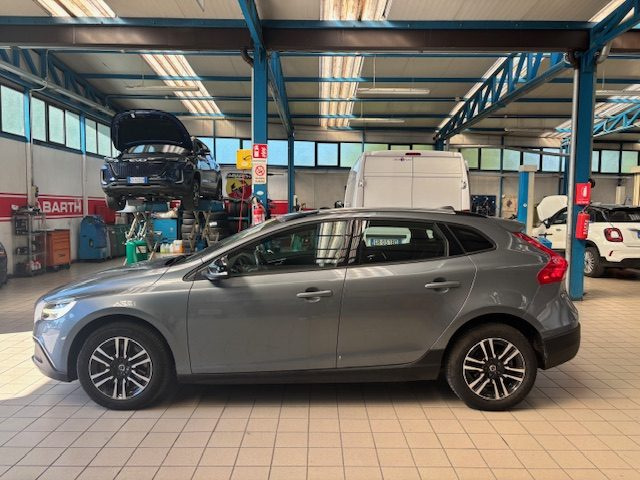 Volvo V40 Cross Country D2 Style Plus - foto 3 di 4