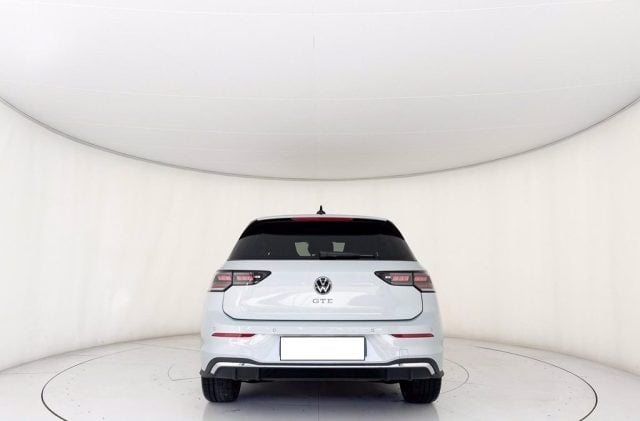 Volkswagen Golf 1.5 TSI eHybrid DSG GTE - foto 4 di 4