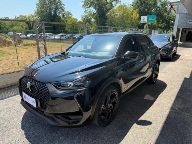 DS Automobiles DS 3 Crossback BlueHDi 100 So Chic - foto 2 di 4