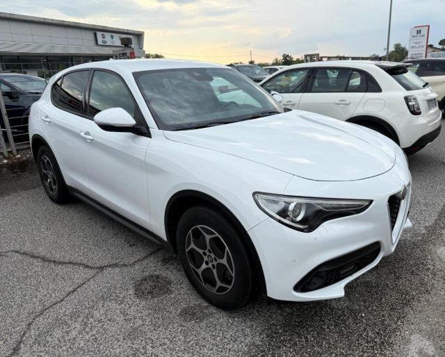 Alfa Romeo Stelvio 2.2 Turbodiesel 190 CV AT8 Q4 Super Business - foto 2 di 4