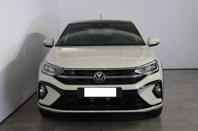 Volkswagen Taigo 1.0 TSI 110 CV DSG R-Line usato a CASSINO