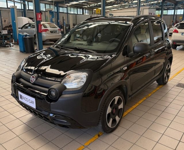 Fiat Panda 1.0 FireFly S&S Hybrid City Cross - foto 3 di 14