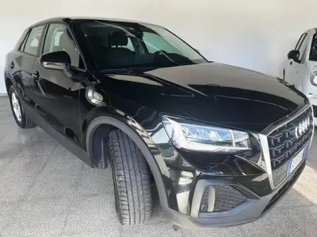 Audi Q2 30 TDI S tronic Business - foto 2 di 4