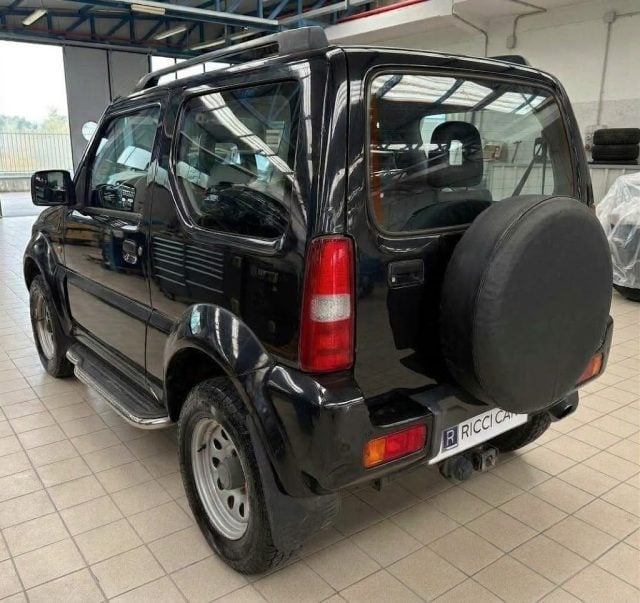 Suzuki Jimny 1.5 DDiS cat 4WD JLX Più - foto 3 di 4