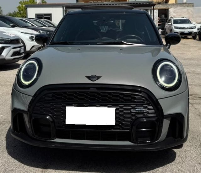 MINI Cooper 1.5 Cooper JCW 5 porte, del 2021, 67.000 km, in vendita a Cassino (RM)