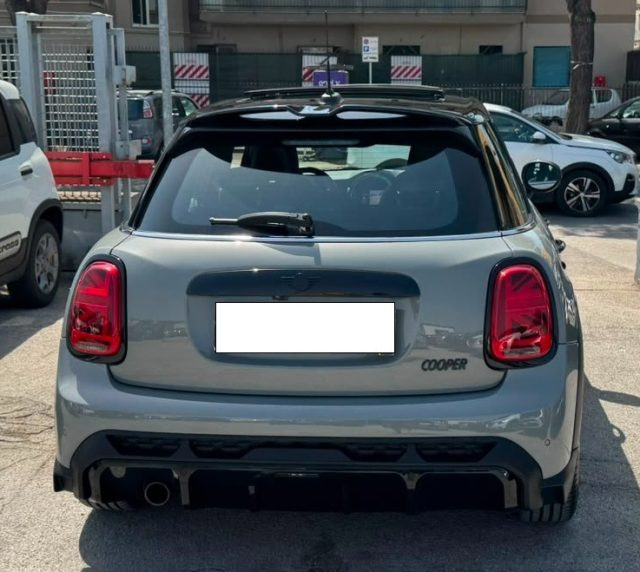 MINI Cooper 1.5 Cooper JCW 5 porte - foto 4 di 4