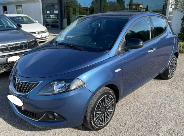 Lancia Ypsilon 1.2 69 CV 5 porte GPL Ecochic - foto 3 di 4