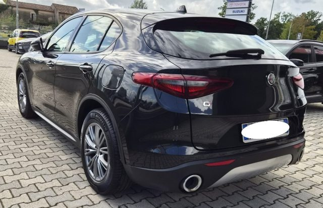 Alfa Romeo Stelvio 2.2 Turbodiesel 190 CV AT8 Q4 Business - foto 4 di 4
