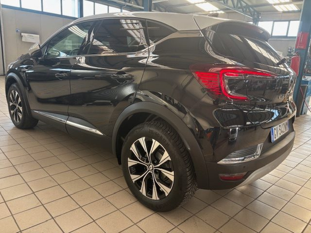 Renault Captur TCe 90 CV Techno Tetto Grigio - foto 4 di 4