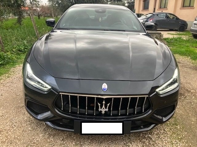 Maserati Ghibli V6 430 CV usato a CASSINO