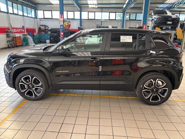 Jeep Avenger 1.2 Turbo 100 CV Summit, del 2025, in vendita a Cassino (RM)