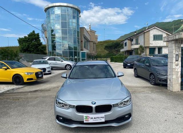 BMW 320 d Touring Business Advantage AUTO FULL LED usato a PRESENZANO