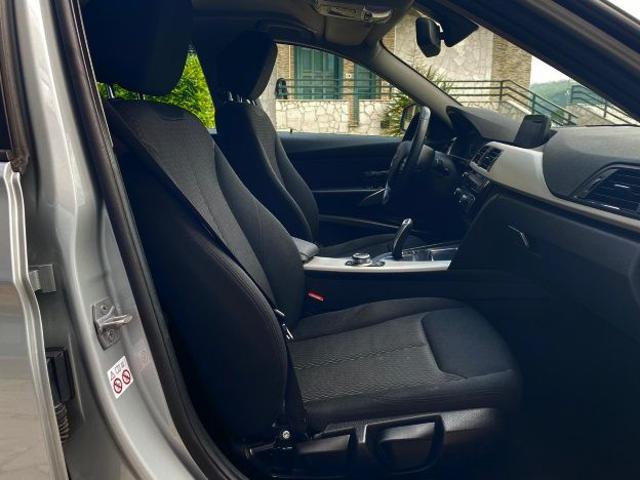 BMW 320 d Touring Business Advantage AUTO FULL LED - foto 4 di 4