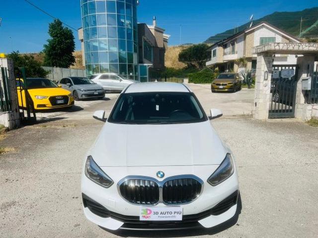 BMW 118 Sport Line Auto White Pearl Virtual Cockpit - foto 3 di 4