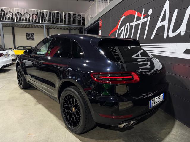 Porsche Macan 3.0 V6 CARVERTICAL DISPONIBILE TOTAL BLACK - foto 4 di 4