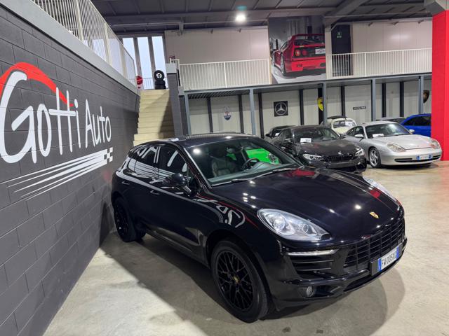 Porsche Macan 3.0 V6 CARVERTICAL DISPONIBILE TOTAL BLACK - foto 2 di 4