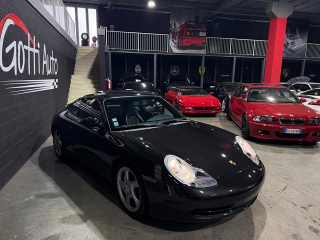 Porsche 911 CARRERA 4 TOTAL BLACK AMATORE SERVICE TETTO - foto 2 di 4