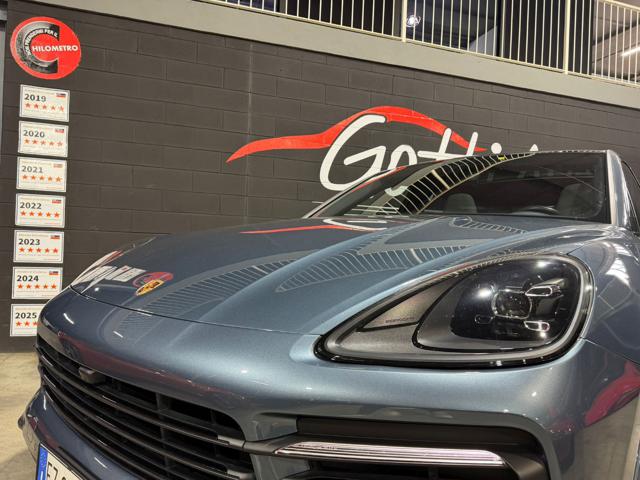 Porsche Cayenne COUPE 3.0 SERVICE TETTO BI COLORE CERCHI 21 - foto 3 di 4