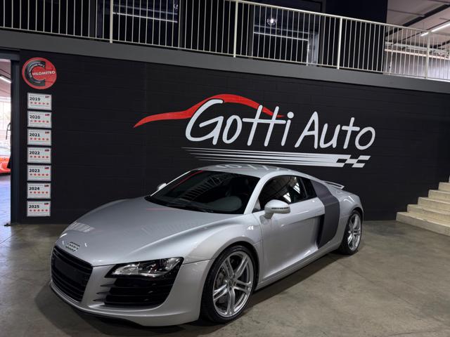 Audi R8 4.2 V8 FSI QUATTRO R TRONIC SERVICE IN SEDE usato a SAN PAOLO D ARGON