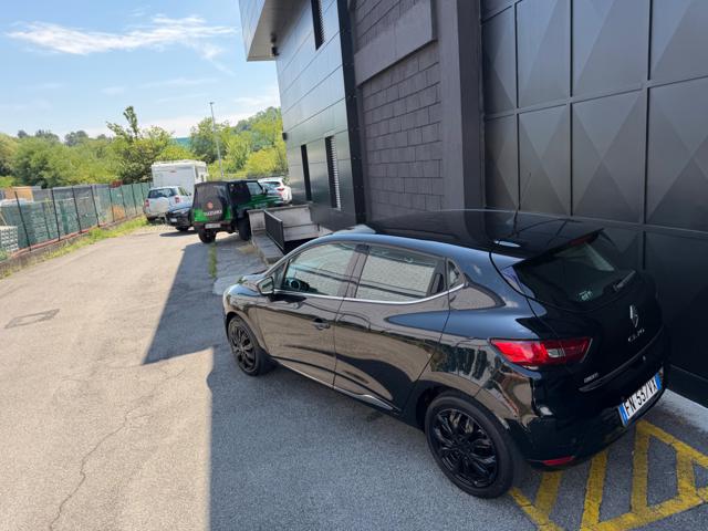 Renault Clio 1.2 75 CV 5 PORTE DUEL 2 NEOPATENTATO - foto 4 di 4