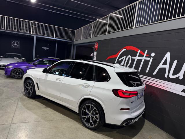 BMW X5 25XDRIVE M PERFORMANCE SERVICE BMW - foto 3 di 4