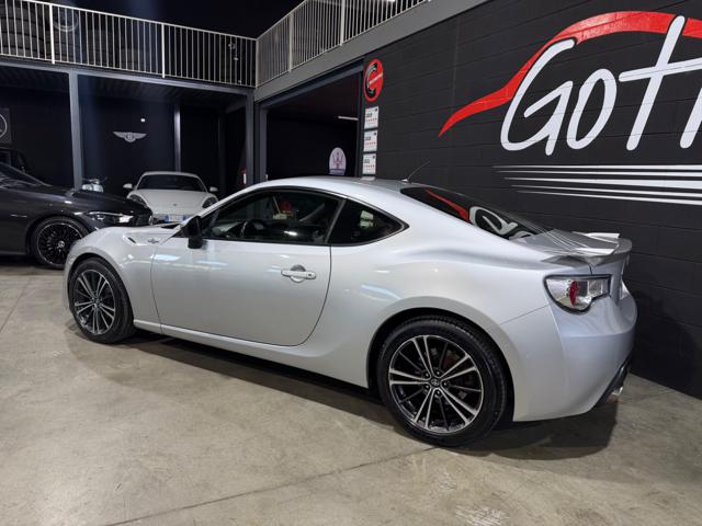 Toyota GT86 2.0 STERLING SILVER METALLIC MANUALE - foto 4 di 4